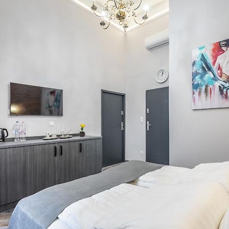 Luxurious Apartment 2Min Walk To Basilica Budapest Eksteriør billede
